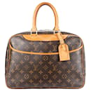 Louis Vuitton Canvas Monogram Alma PM Handbag