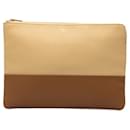 Celine Bicolor Solo Leather Pouch Leather Clutch Bag in Excellent condition - Céline