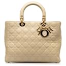 Bolso satchel Lady Dior Dior grande Cannage de piel de cordero beige