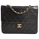 Chanel Classic matelassé shoulder bag in black leather
