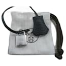 sininho, puxador e cadeado Hermès novos para bolsa Hermès dustbag