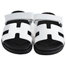 Hermes Weiß/Schwarze Chypre-Sandale - Hermès
