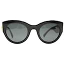 Óculos de sol pretos Versace Tribute