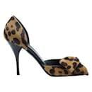 Zapatos de tacón con estampado de leopardo y pelo de pony de Valentino