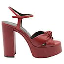 Sandália plataforma de couro com nó vermelho escuro Saint Laurent Bianca