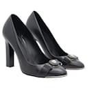 Sapatos pretos Versace