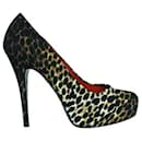 Zapatos de tacón con estampado animal de Dolce & Gabbana