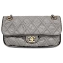 Bolsa de Ombro Chanel Trapaceira