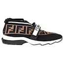 Sneakers Fendi Logo in Tessuto in Poliammide Nera e Marrone