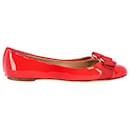 Salvatore Ferragamo Ballerine Varina in vernice rossa