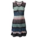 Missoni Ripple Crochet Ärmelloses Minikleid aus mehrfarbigem Polyester. 