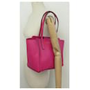 BOLSA GUCCI SWING 354408 EM BOLSA DE MÃO FUSCHIA DE COURO COM SEMENTES DE FUSHIA - Gucci