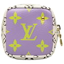Bolsa de moedas roxa Louis Vuitton monograma gigante Porte Monet Cube