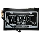 Pochette porta targa Versace nera