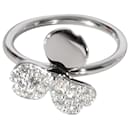 TIFFANY Y COMPAÑIA. Anillo de diamantes con flores de papel en platino 0.16 por cierto - Tiffany & Co