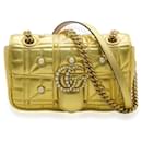 Bolsa Gucci Metálica Dourada em couro de bezerro com tachas peroladas GG Marmont