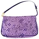 Pochette Accessoire Louis Vuitton Cosmic Blossom en cuir verni violet