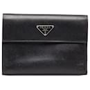 Portefeuille compact à trois volets Prada Saffiano noir