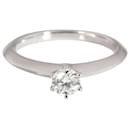 TIFFANY & CO. Anello di fidanzamento con diamante solitario in platino I VS1 0.28 ctw - Tiffany & Co
