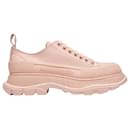 Tread Slick Low Sneakers in Pink Leather - Alexander Mcqueen