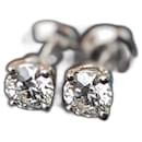 Boucles d'oreilles clou en platine 950 avec diamants VVS I totalisant 0,73 carat. - Tiffany & Co