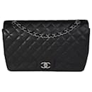 Chanel Black Quilted Caviar Maxi Classic lined Flap Bag