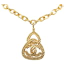 Collier pendentif CC Chanel doré