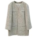 Abrigo corto de tweed de Chanel