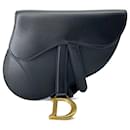 Bolsa de couro Dior preta com cinto de sela