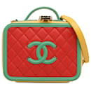 Beauty case Chanel in filigrana di caviale CC arancione medio