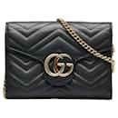 Portefeuille en cuir GG Marmont sur chaîne - Gucci