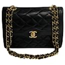 Paris lined Flap Bag - Chanel