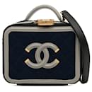 Bolso satchel Chanel pequeño de punto CC con filigrana azul