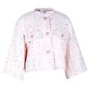 Giacca Chanel con bottoni e maniche a un quarto in tweed rosa chiaro