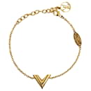 Louis Vuitton Essential V-Armband aus Gold