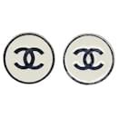 Clip de CC en los pendientes - Chanel