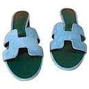 Hermes Oasis Sandalen mit blauem Wildlederabsatz. - Hermès