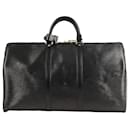 Keepall de cuero Epi de Louis Vuitton 50 en negro M42962