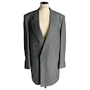 Cappotto in lana a 3/4 di Louis Vuitton, in condizioni perfette, taglia 48 FR.