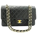Black 2000-2002 medium lambskin Classic lined flap bag - Chanel