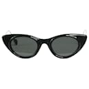 Black cat eye sunglasses - Moncler