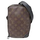 Louis Vuitton Monogram Utility Side Bag  Canvas Crossbody Bag M44428 in Excellent condition