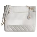 Chanel vintage tote bag in white leather, never used