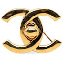 Broche Chanel Gold CC Turn-Lock