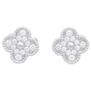 Brincos Van Cleef & Arpels "Vintage Alhambra" em ouro branco, diamantes. - Autre Marque