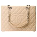 CHANEL Grand shopping bag in Beige Leather - 101848 - Chanel
