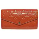 Louis Vuitton Portefeuille Sarah Leather Long Wallet M90208 in excellent condition