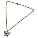 Halskette mit Schmetterling aus gealtertem Goldmetall und mehrfarbigem Kristall - Gucci