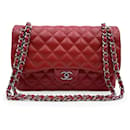 Bolsa de Ombro Jumbo Clássica Atemporal Jumbo Acolchoada Vermelha 30 cm - Chanel