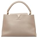 Louis Vuitton Capucines MM Leather Handbag M42253 in excellent condition